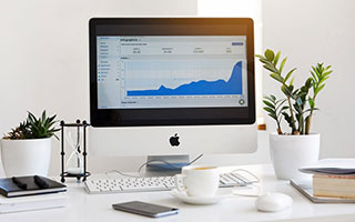 开云体育_ 德甲下半程的竞争态势：各队的策略与目标，德甲最佳开局