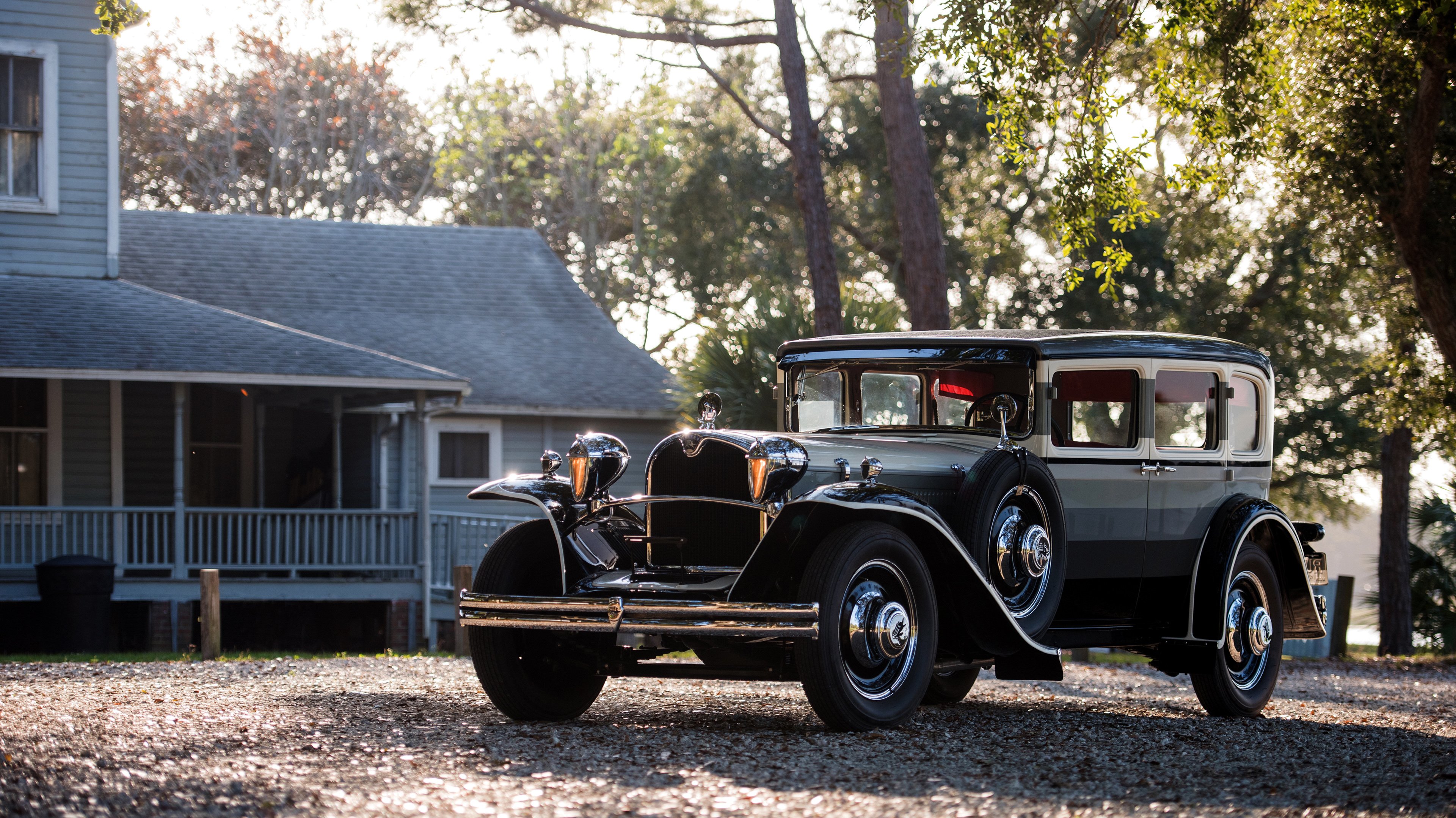 国家田径队集训开营,刘翔亲临指导新秀,田径比赛刘翔