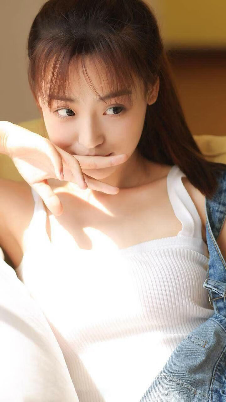 开云网页版-国际比赛中的惊喜连连，球员们展现出色技巧，国际竞技比赛