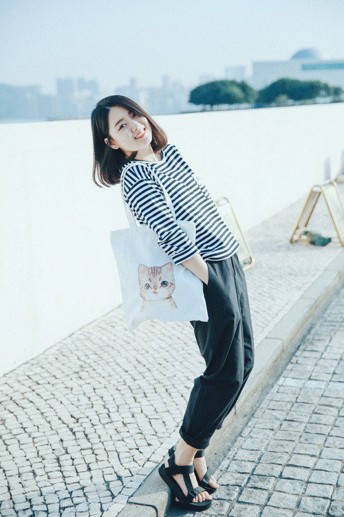 开云全站-贾巴尔：篮球运动无界，关注女性篮球联赛，篮球巨星贾巴尔