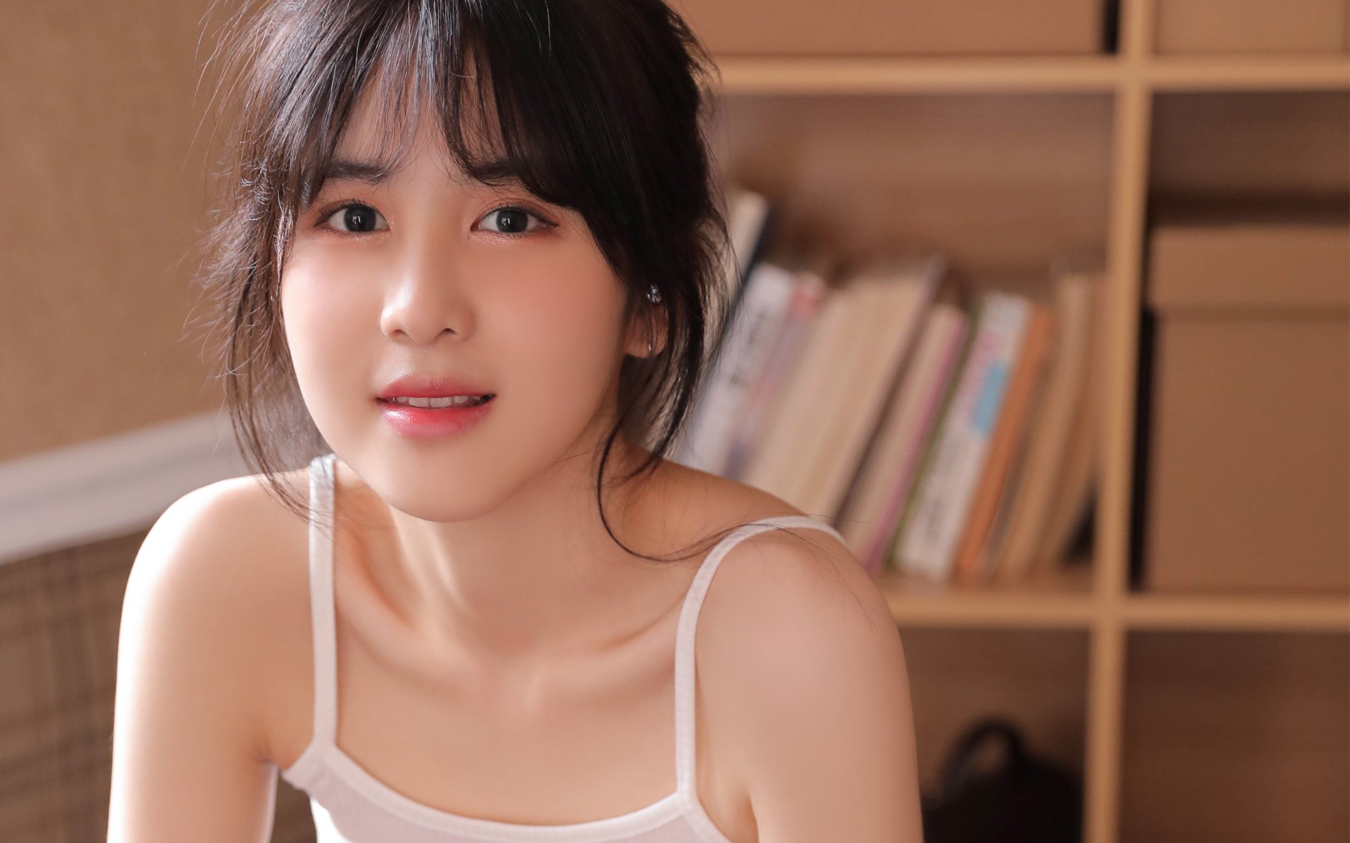 开云·体育官网-羽坛传奇林丹退役一年后首次公开发声，林丹退役后的羽毛球一哥